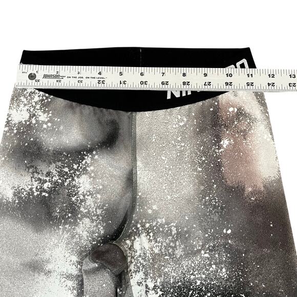 Nike Pro Women's Cropped Mid-Rise Activewear Leggings Gray White Sz S - Picture 6 of 8